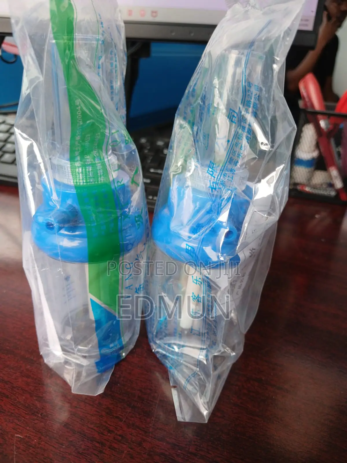 Humidification Bottle