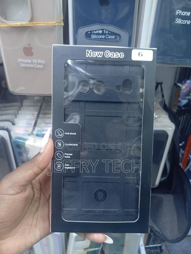 Google Pixel 6 Pro Heavy-Duty Case