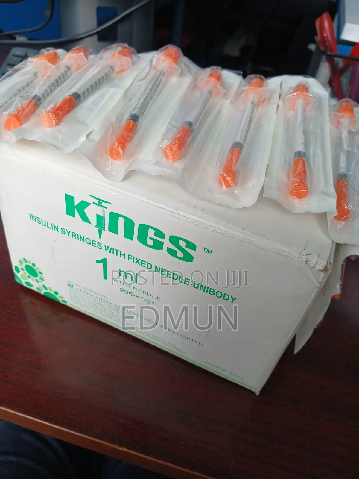 Insulin Syringes With Fixed Needle-Unbody