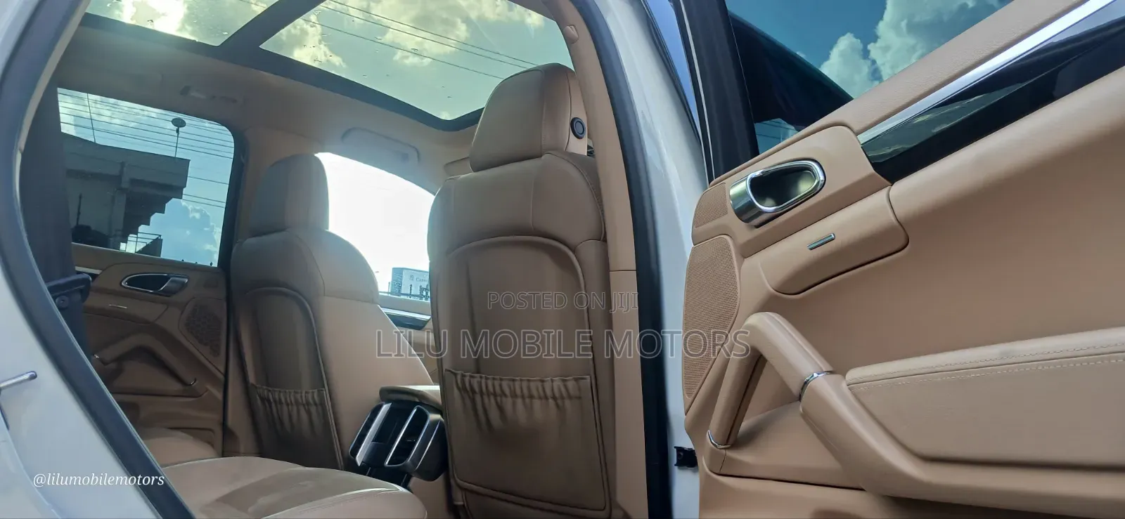 Porsche Cayenne Turbo AWD 2019 White