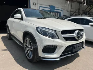 Mercedes-Benz GLE-Class GLE 350d 4MATIC 2018 Pearl