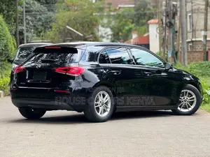 Mercedes-Benz A-Class 2019 Black