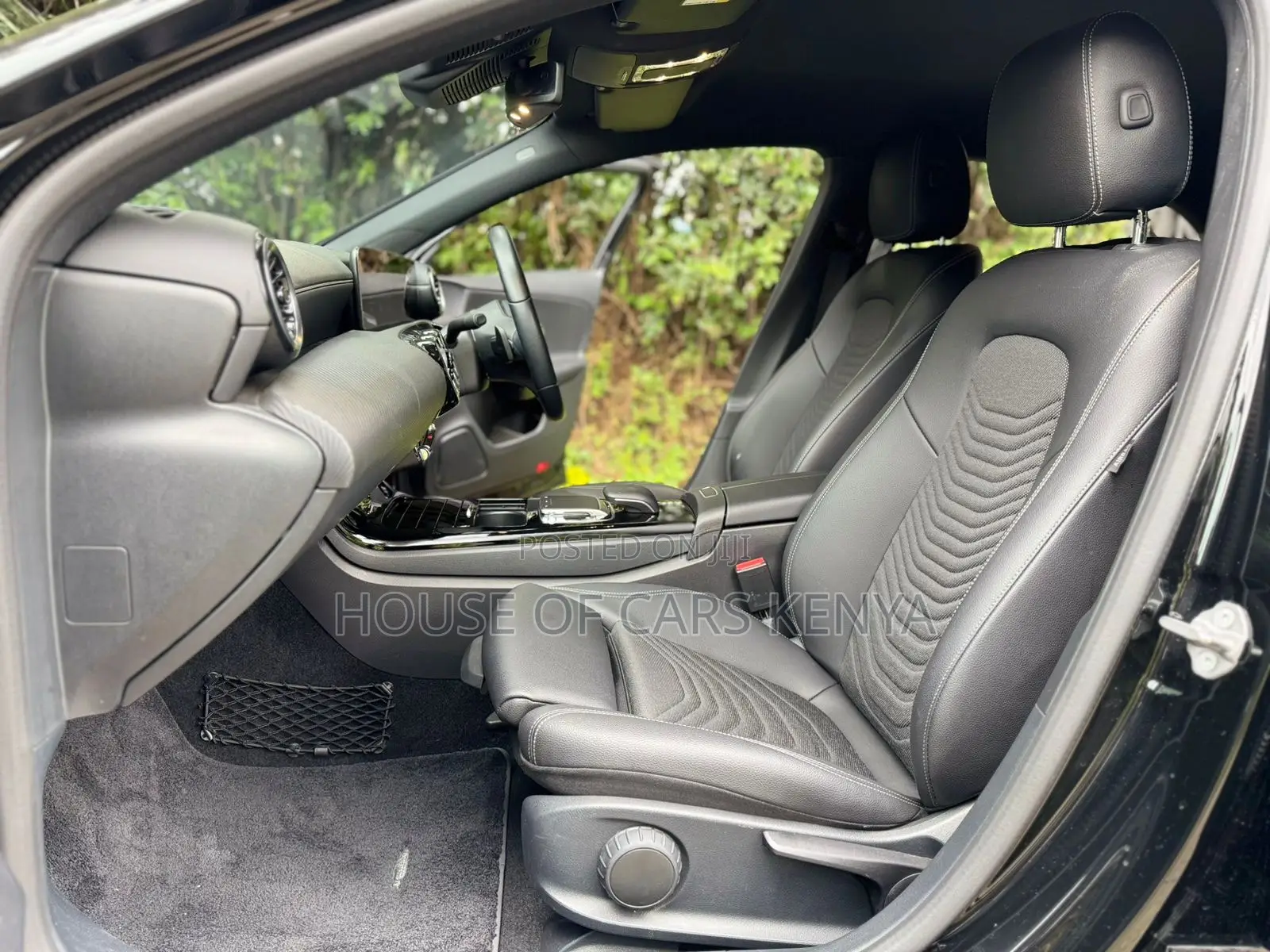 Mercedes-Benz A-Class 2019 Black
