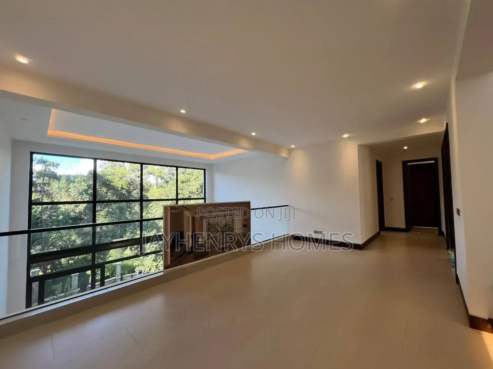 5bdrm House in Spring Valley for sale