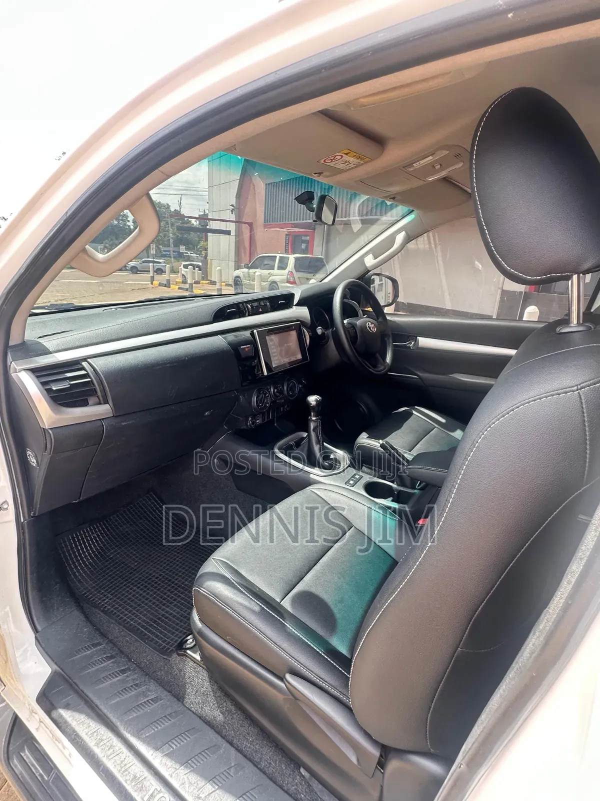 Toyota Hilux Revo Smart Cab Deisel 2.4 AWD 2017 White