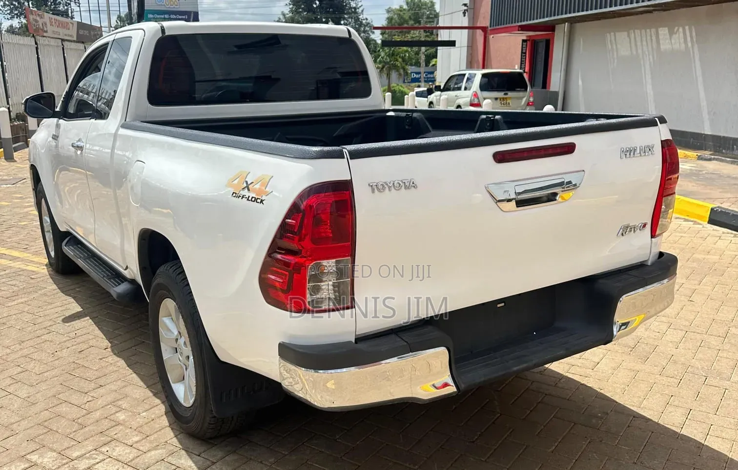 Toyota Hilux Revo Smart Cab Deisel 2.4 AWD 2017 White