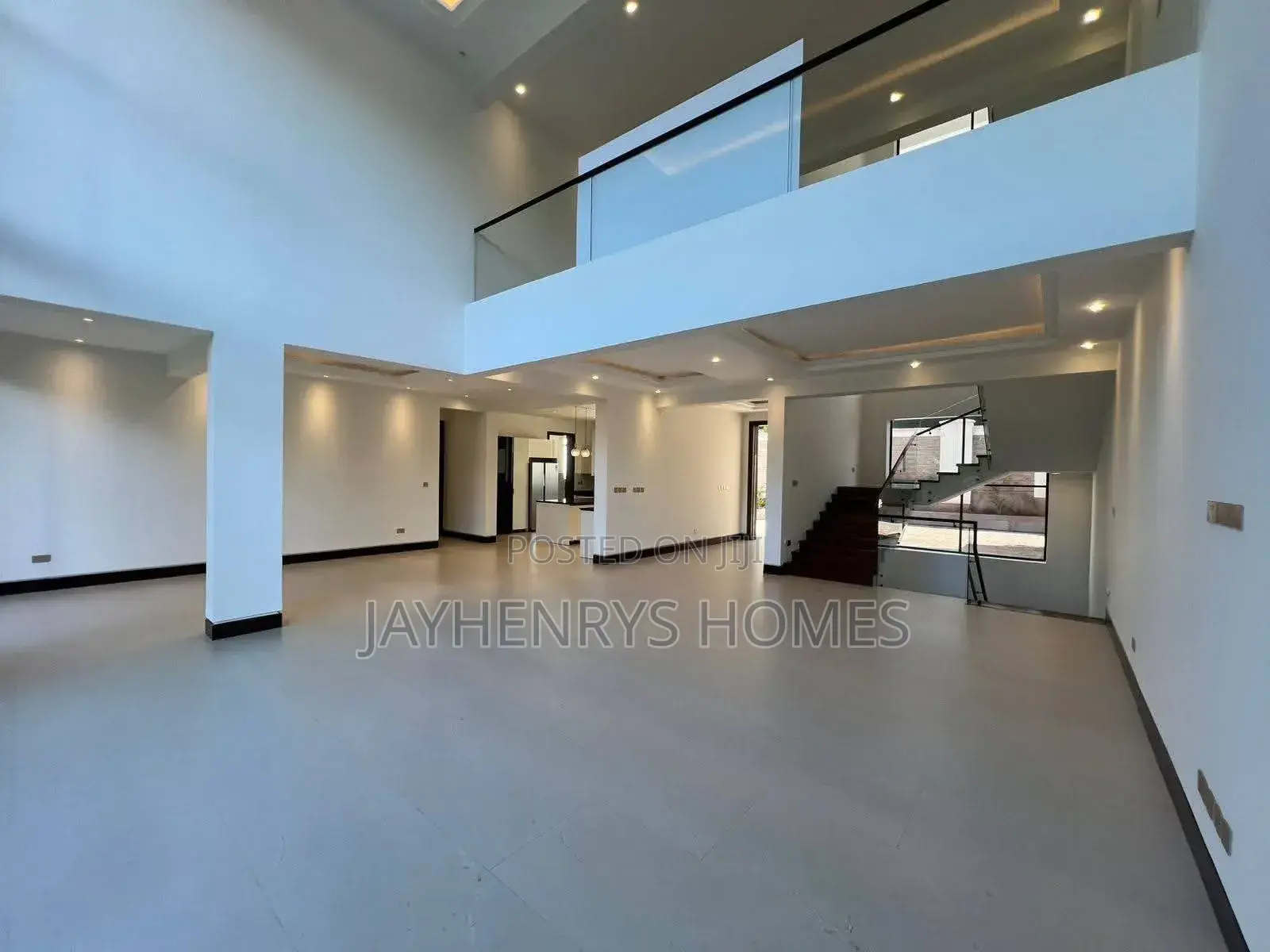 5bdrm House in Spring Valley for sale