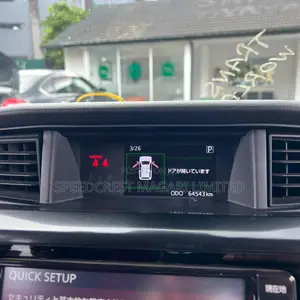 Toyota Roomy 2019 Red