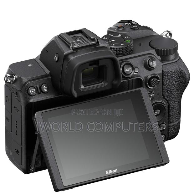 Nikon Z5 Body Only - thumbnail 6