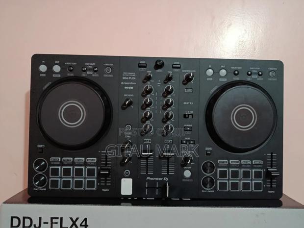 DDJ Flx4 Controller - main view
