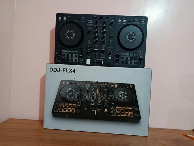 DDJ Flx4 Controller - thumbnail 5