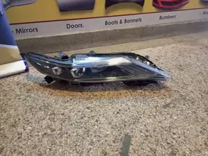 Harrier 2014/2015/2016 Headlights
