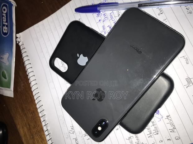 Apple iPhone X 256 GB Black - thumbnail 4