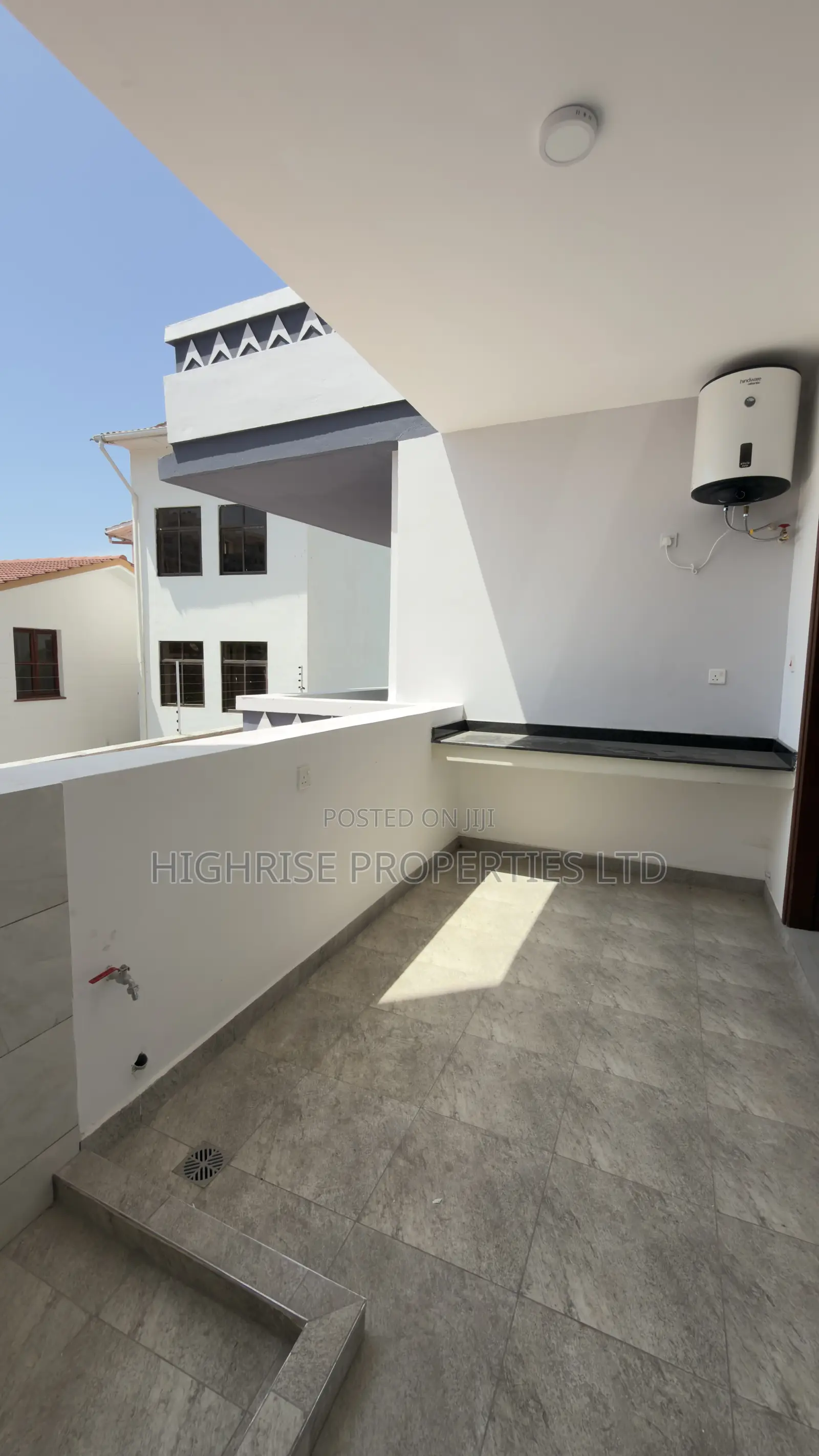 3bdrm Apartment in Nyali for sale