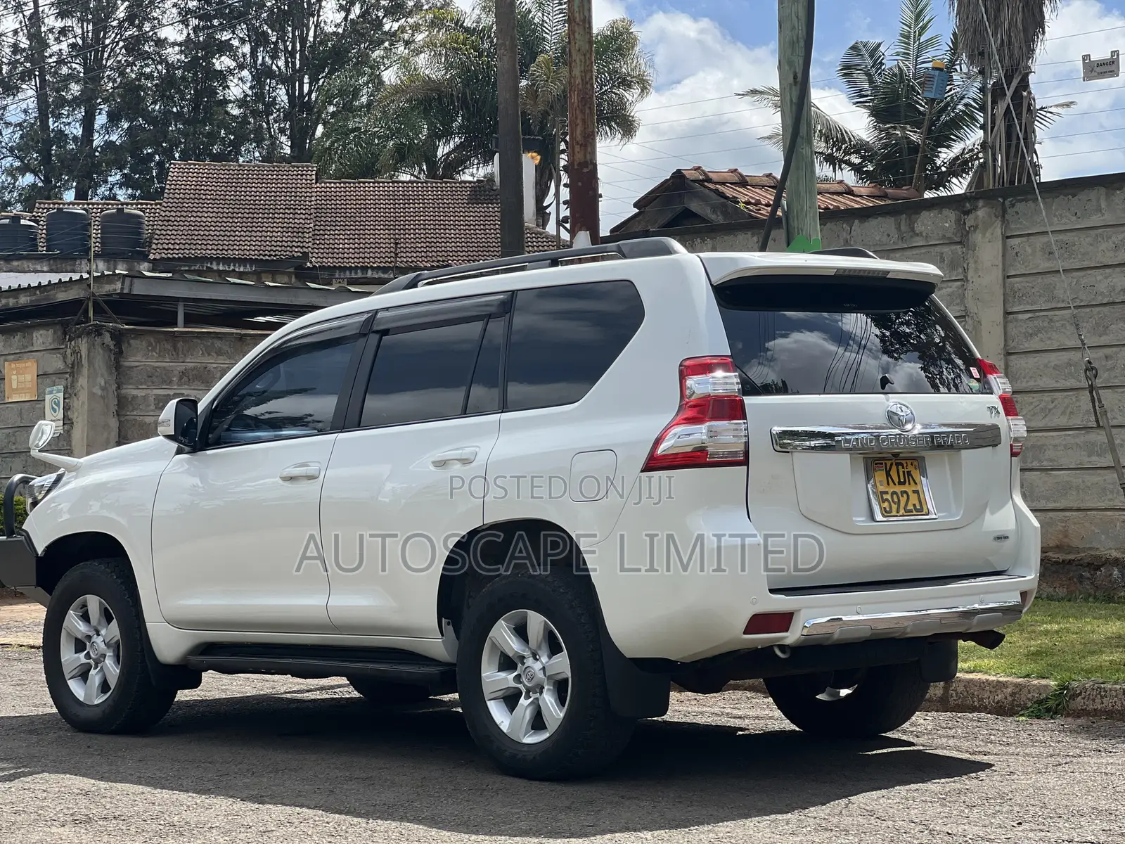 Toyota Land Cruiser Prado 2016 Pearl