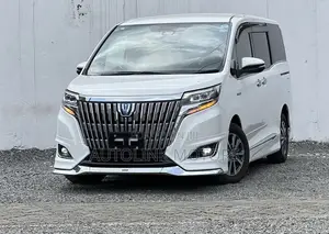 Toyota Esquire 1.8 FWD Hybrid (7 seater) 2019 White
