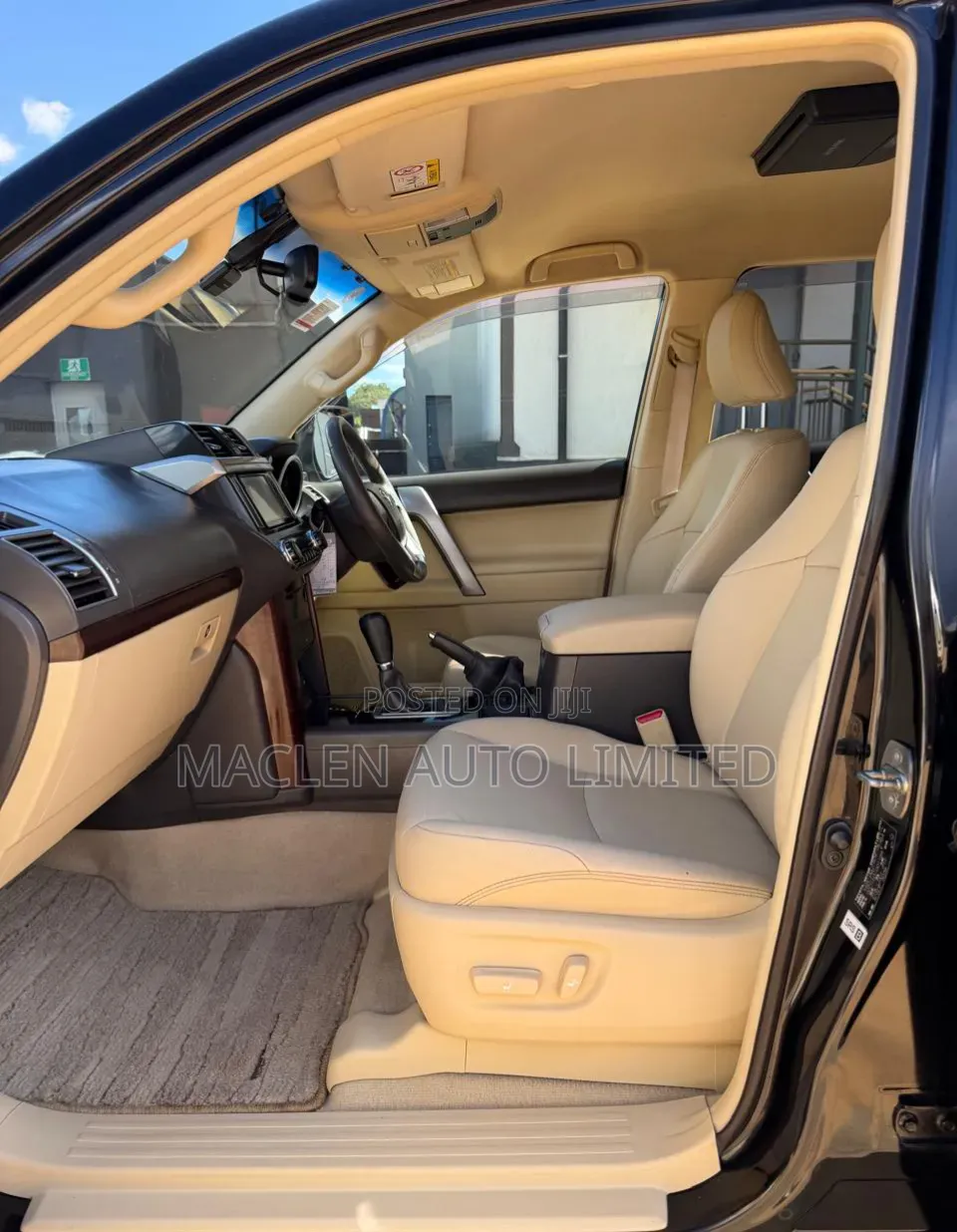 Toyota Land Cruiser Prado 2016 Black