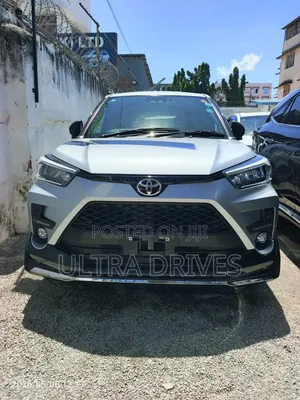 Toyota Raize 2019 Silver