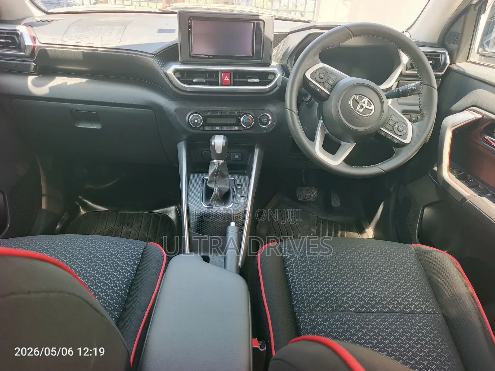 Toyota Raize 2019 Silver