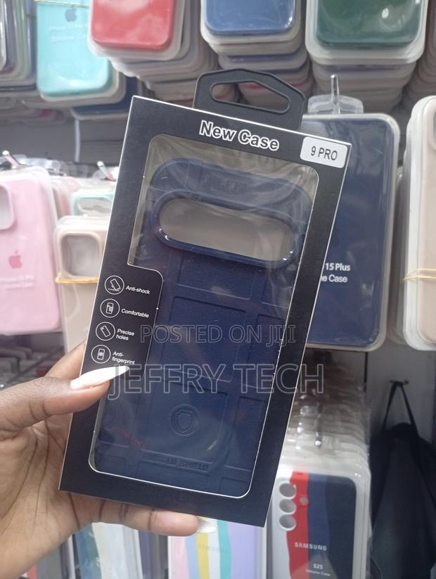 Google Pixel 9 Pro Flexible, Shock-Absorbent Case - thumbnail 2