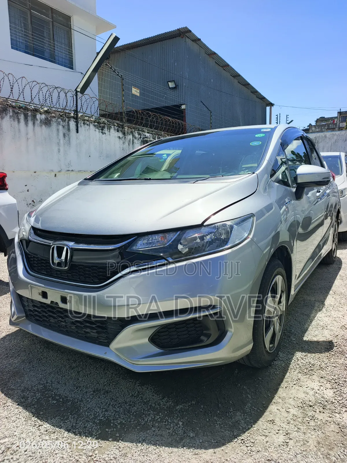 Honda Fit 2018 Silver
