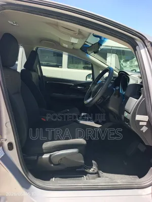 Honda Fit 2018 Silver