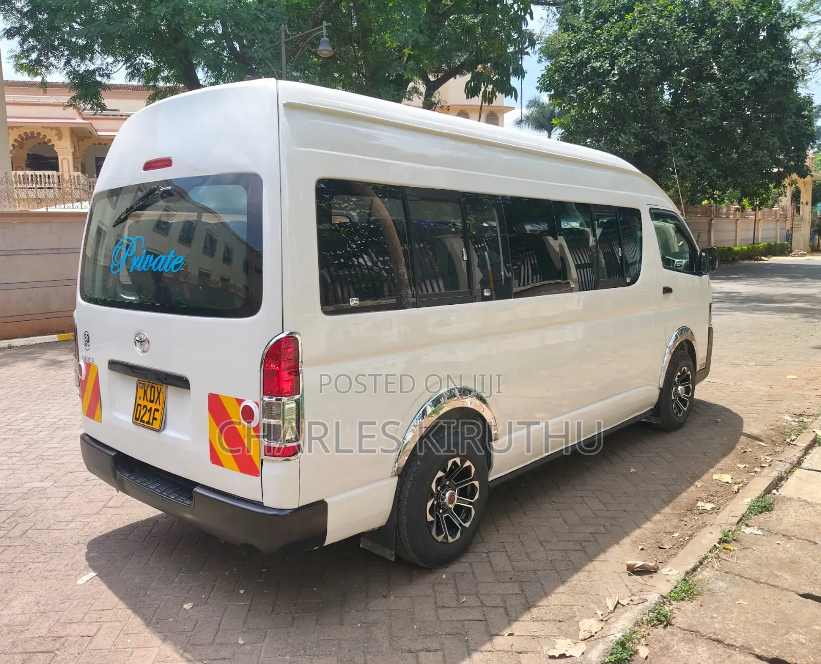 Toyota HiAce 2013
