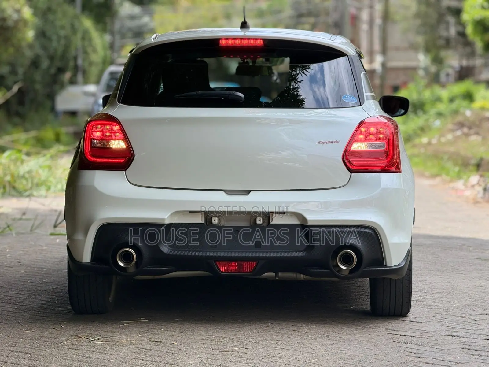 Suzuki Swift 2019 White