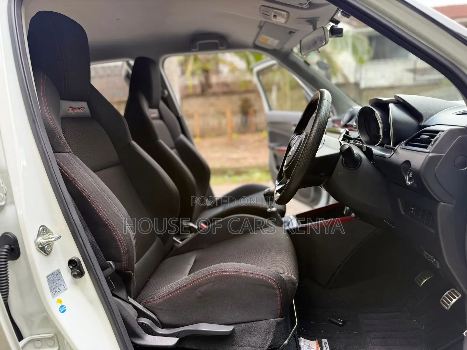Suzuki Swift 2019 White