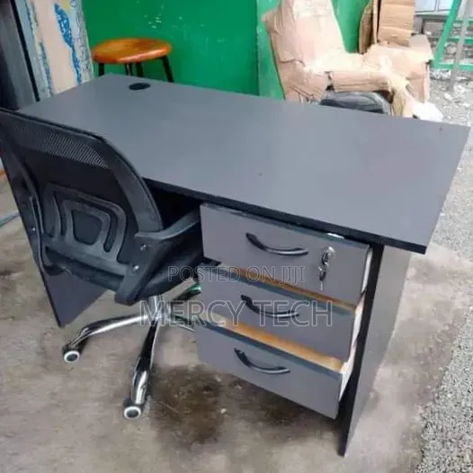 1.2m Office Desk With Mesh Chair