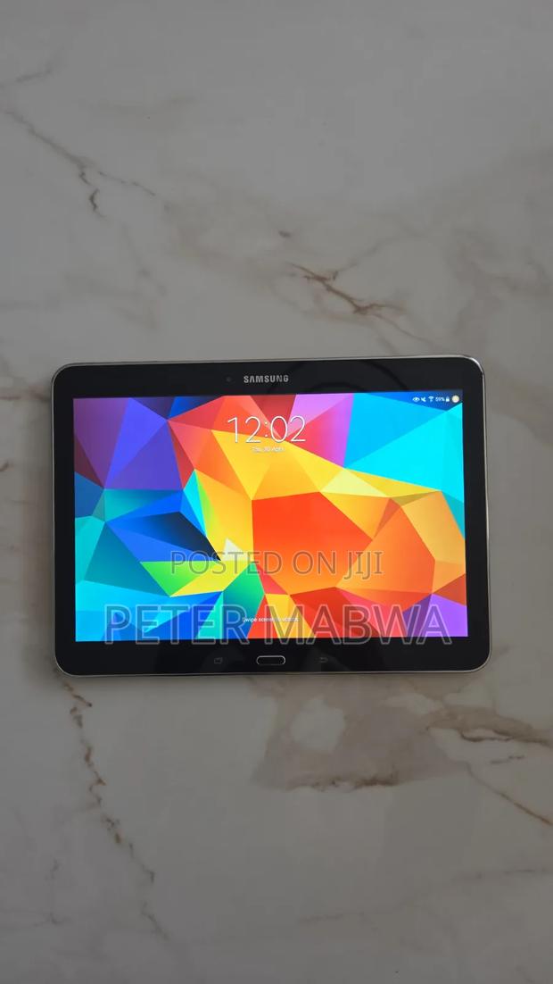 Samsung Galaxy Tab4 - main view