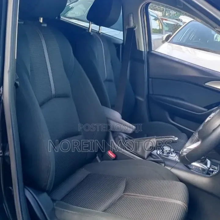 Mazda Axela 2018 Black