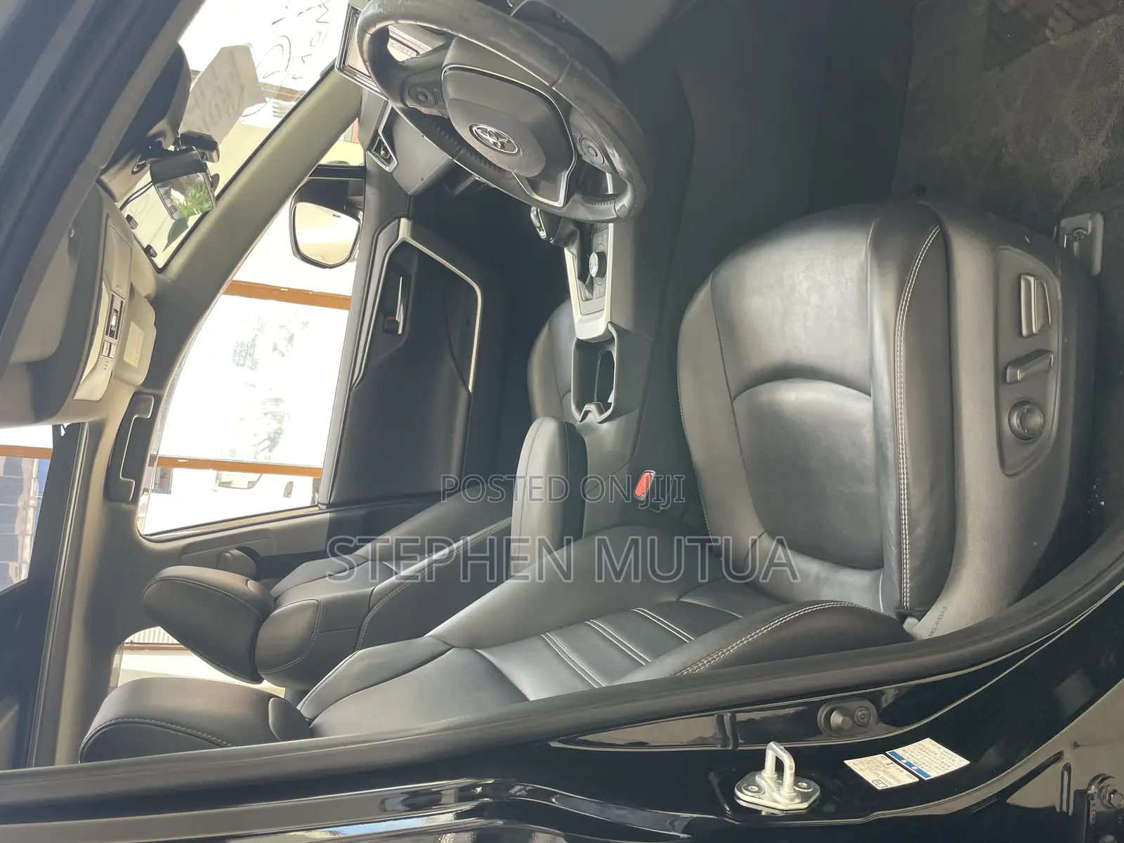 Toyota RAV4 Adventure 2019 Black