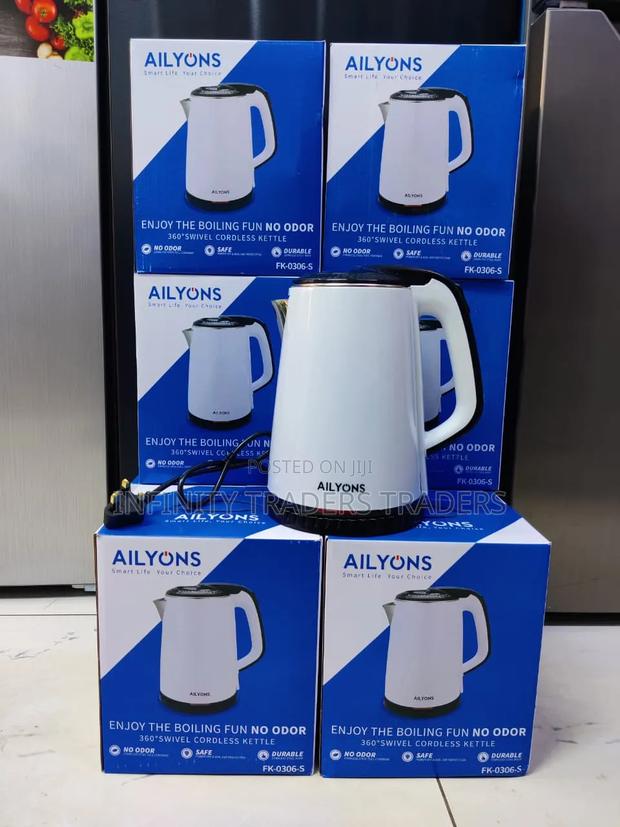 Ailyons Electric Kettle - main view