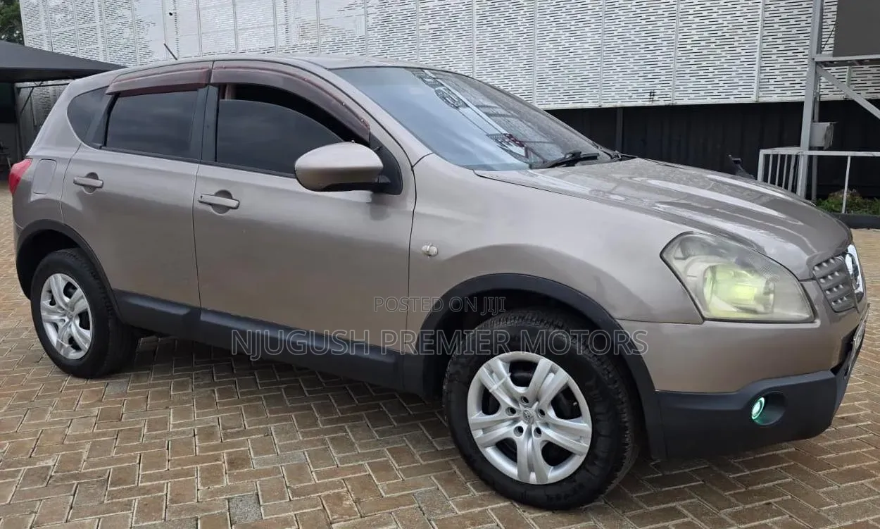 Nissan Dualis 2007 Brown