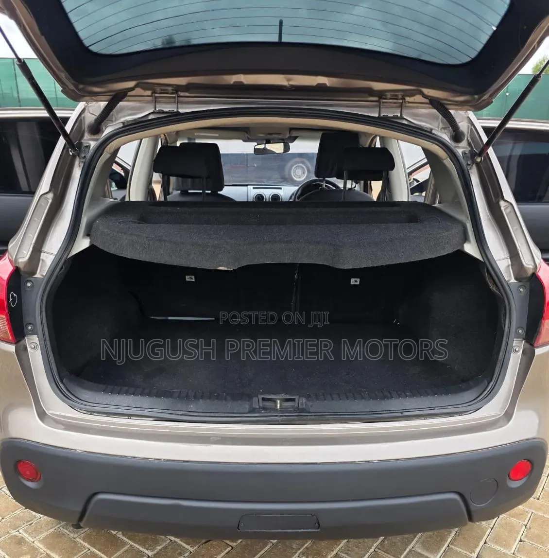 Nissan Dualis 2007 Brown