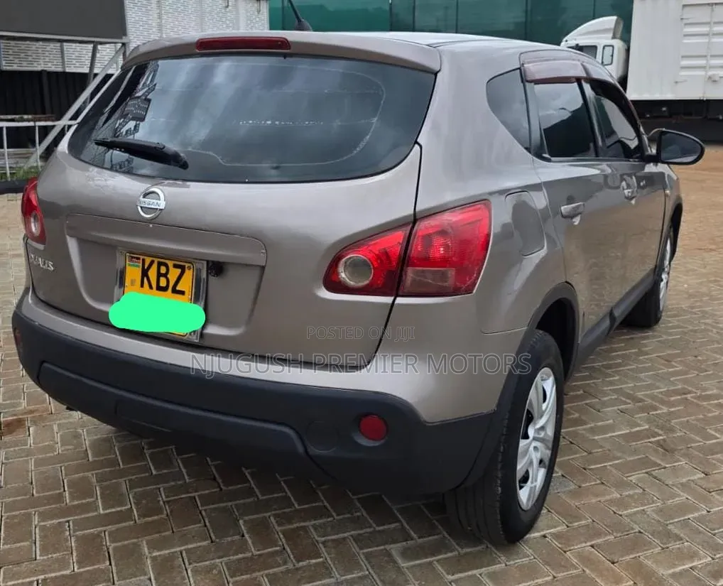 Nissan Dualis 2007 Brown