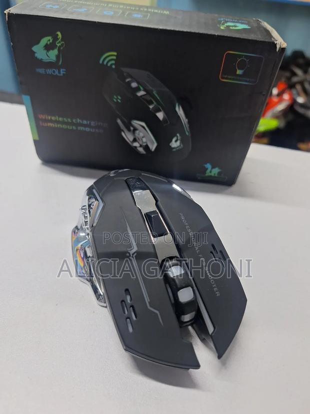 Free Wolf Wireless Charging Mouse - thumbnail 2