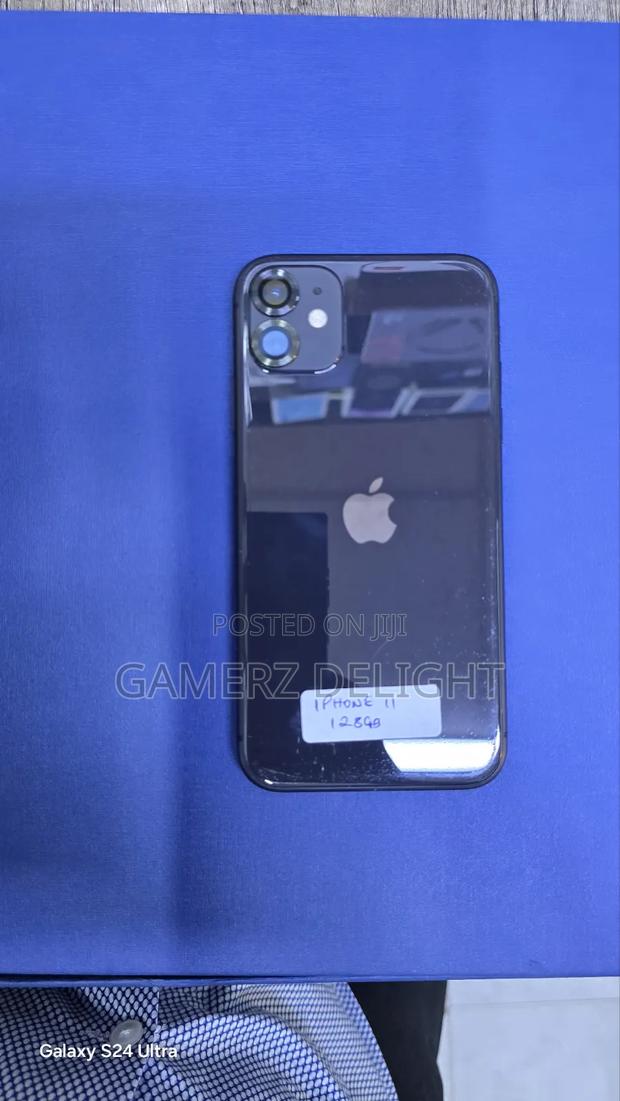 Apple iPhone 11 128 GB Gray - thumbnail 2