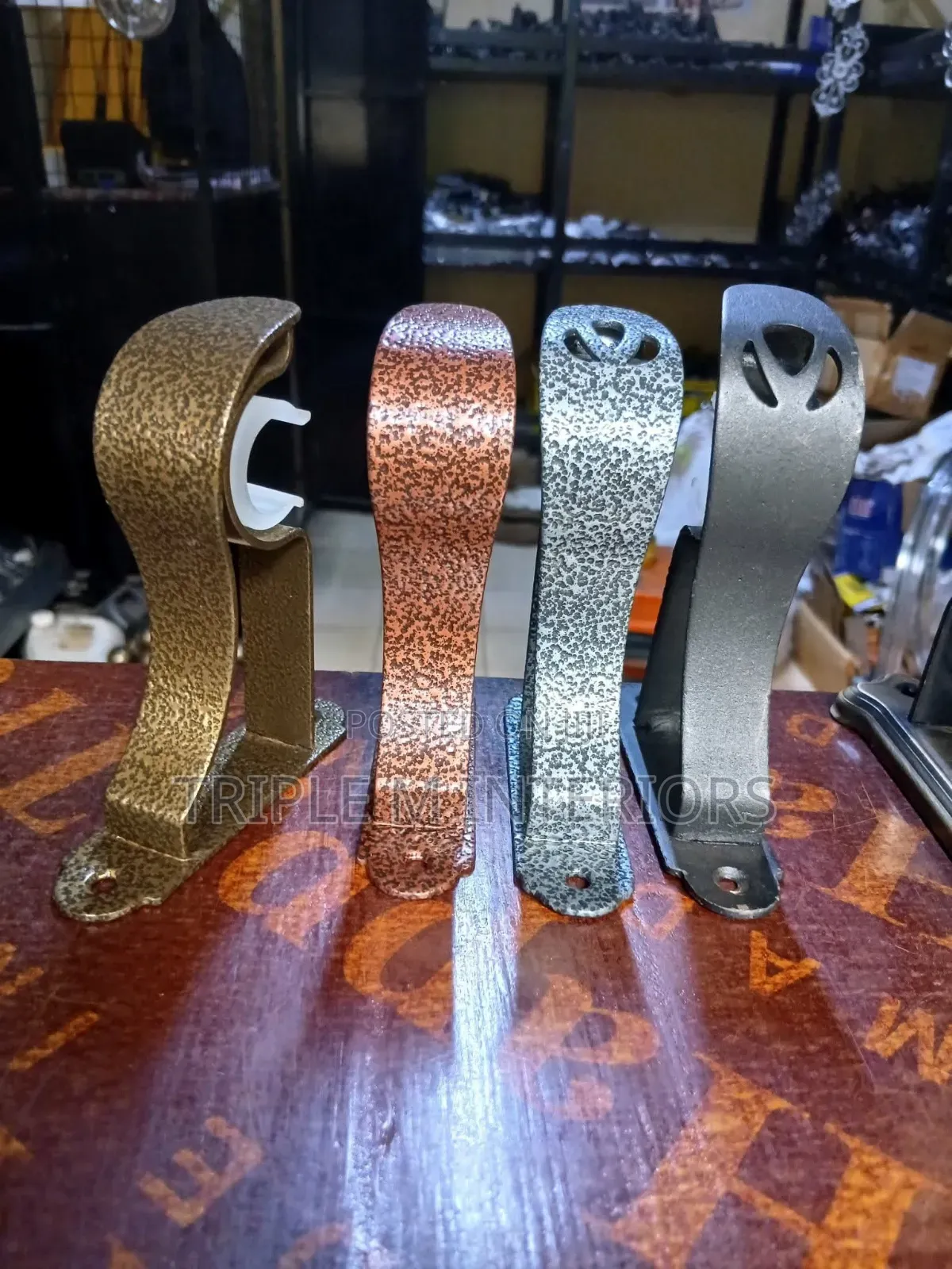 Anti-Rust Single Wall Brackets
