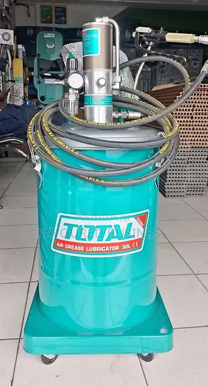Top Rate Lubricant Grease Bucket Total 30litres/New Total Air Grease