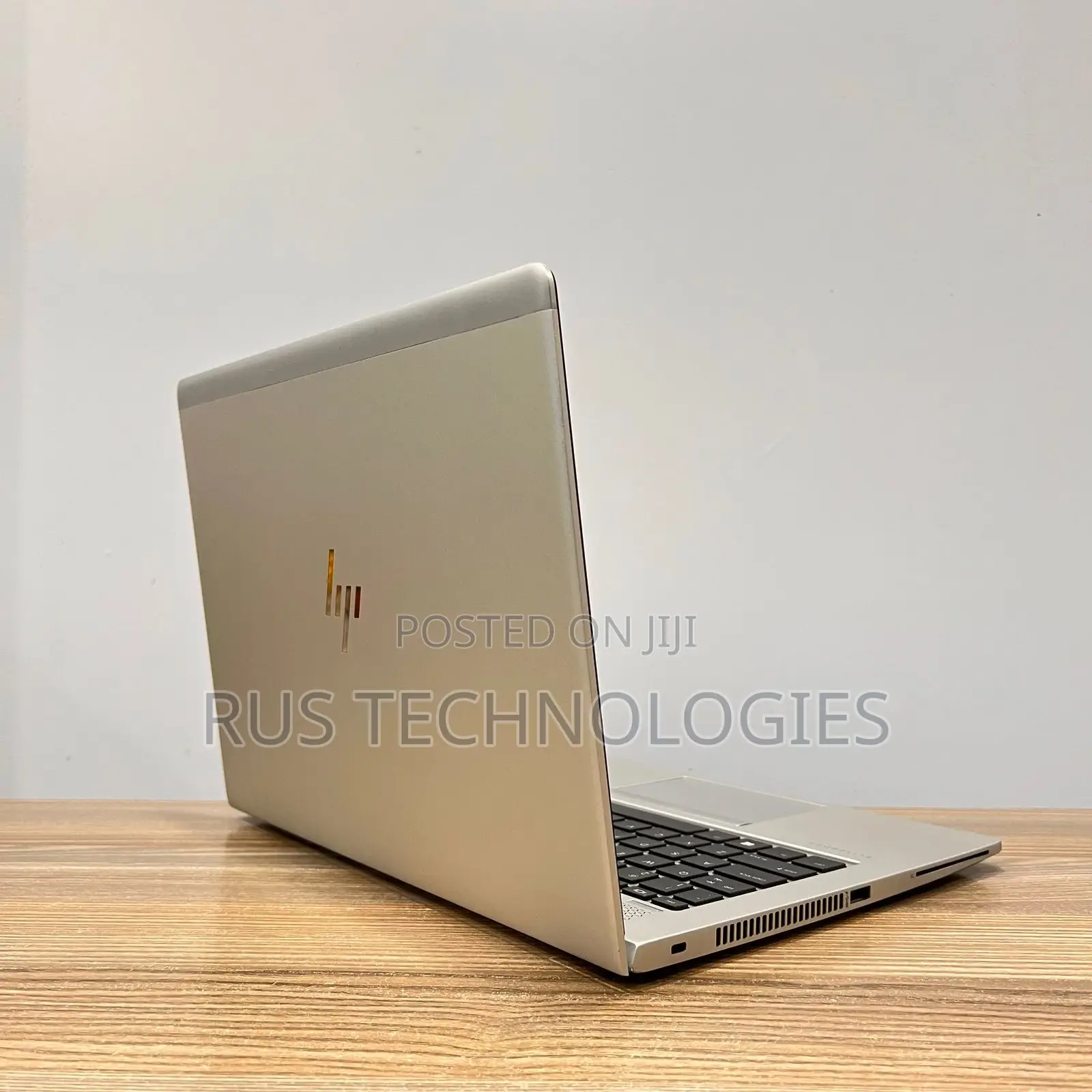 New Laptop HP EliteBook 830 G6 8GB Intel Core i5 SSD 256GB