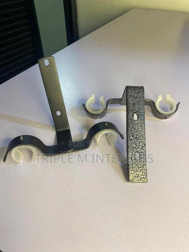 Wall to Wall Coated Holders - main view