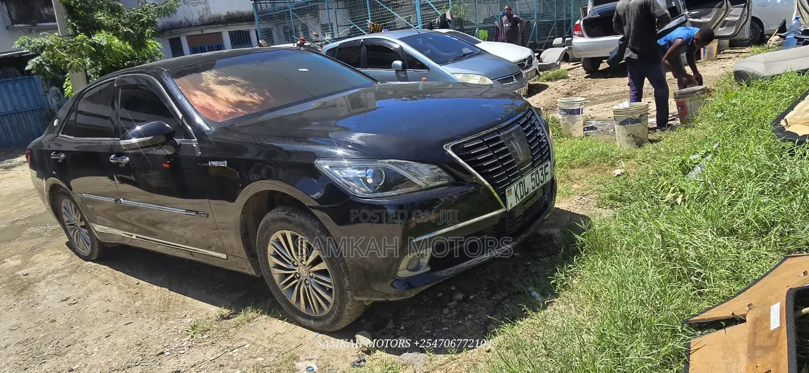 Toyota Crown 2017 Black