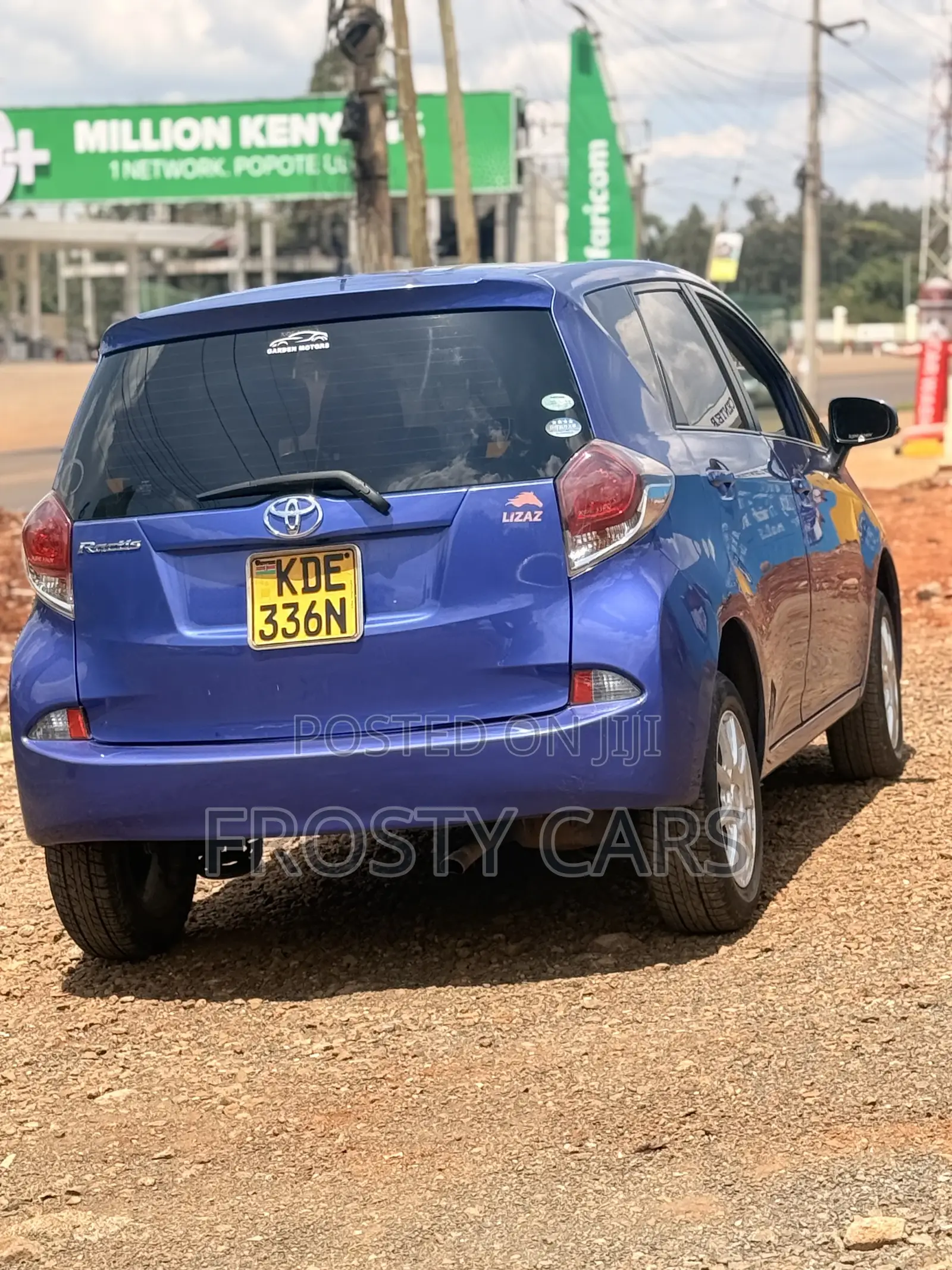 Toyota Ractis 1.5 FWD 2015 Blue