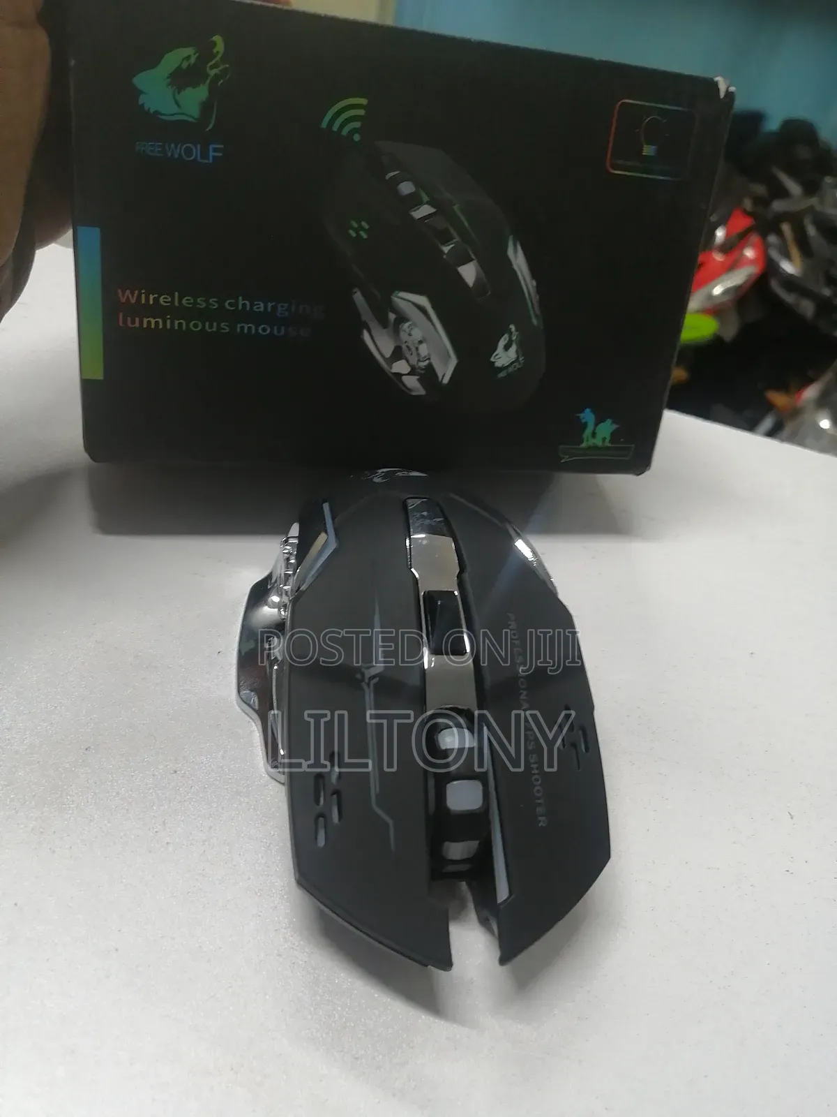 Wireless Rechargeable Gaming Mouse