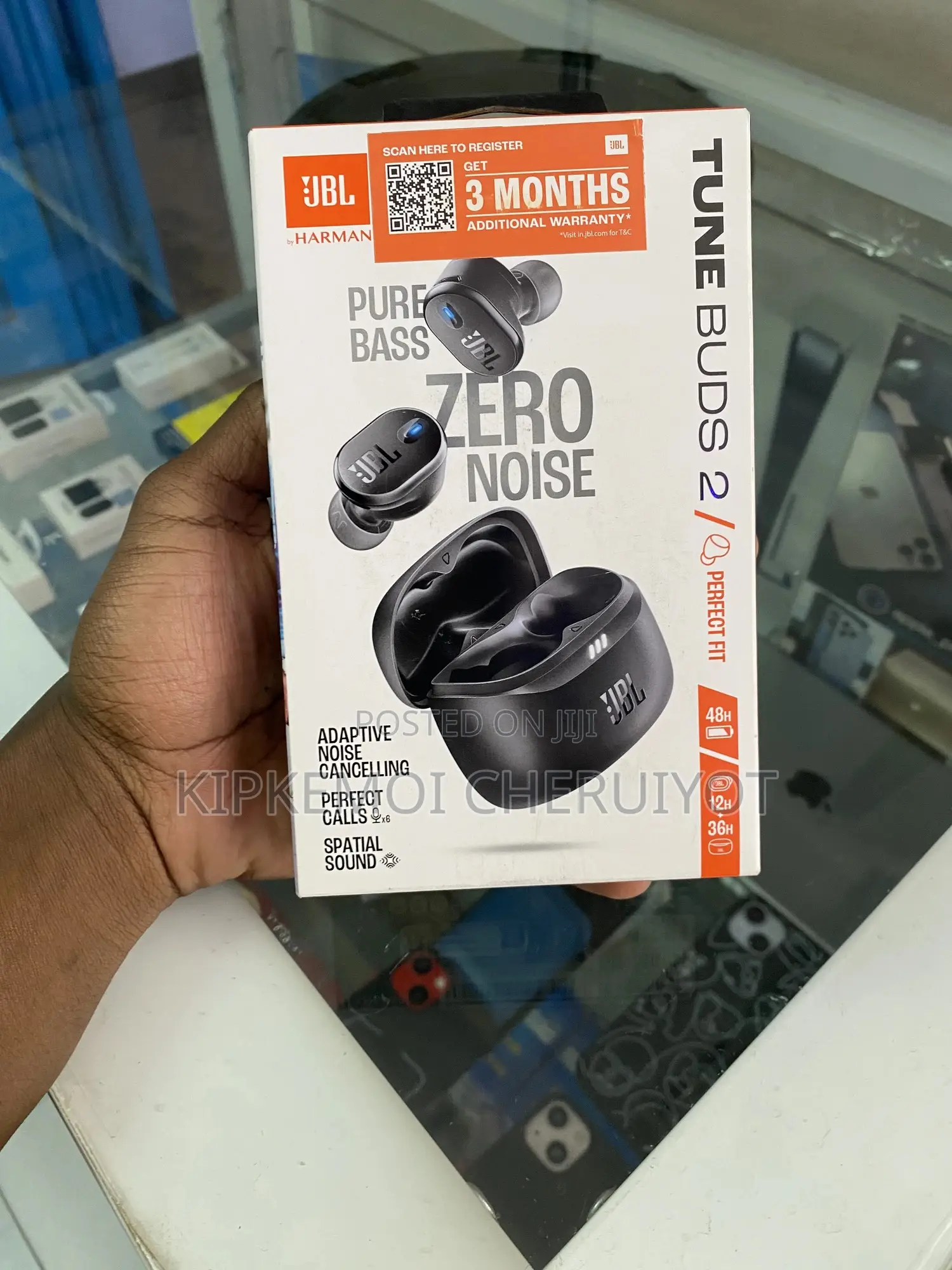 JBL Tune Buds 2