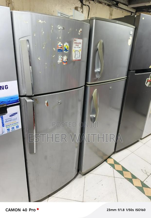 Are U Looking for the Fridge Get This Lg 300 Litres