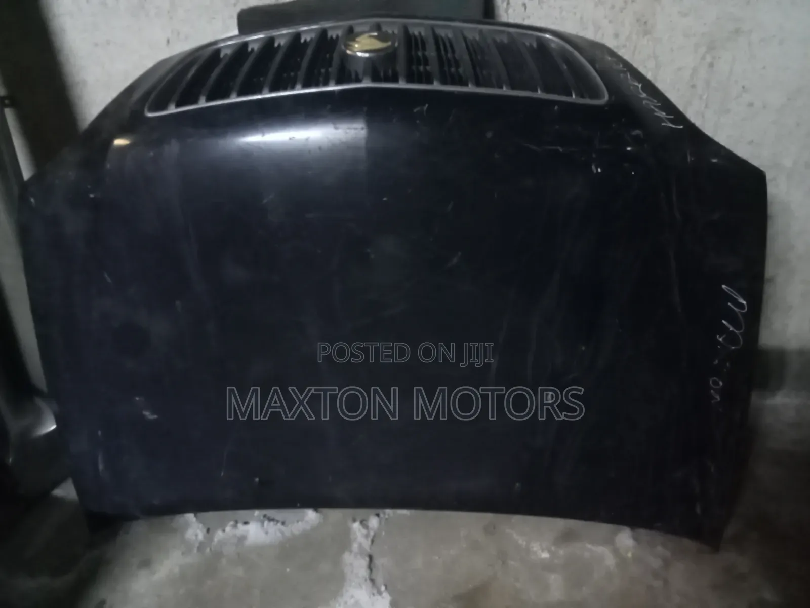 Harrier Mu15 Bonnet With Grille Assy