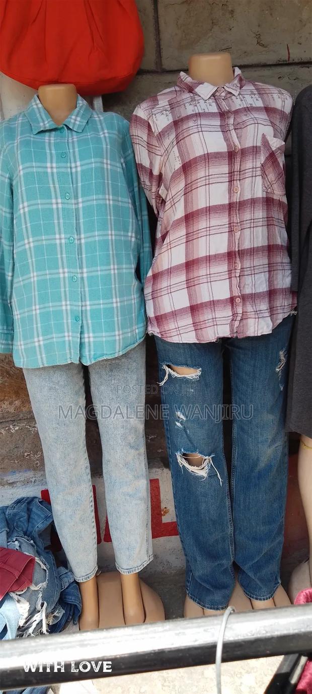 Ladies Clothes - thumbnail 2